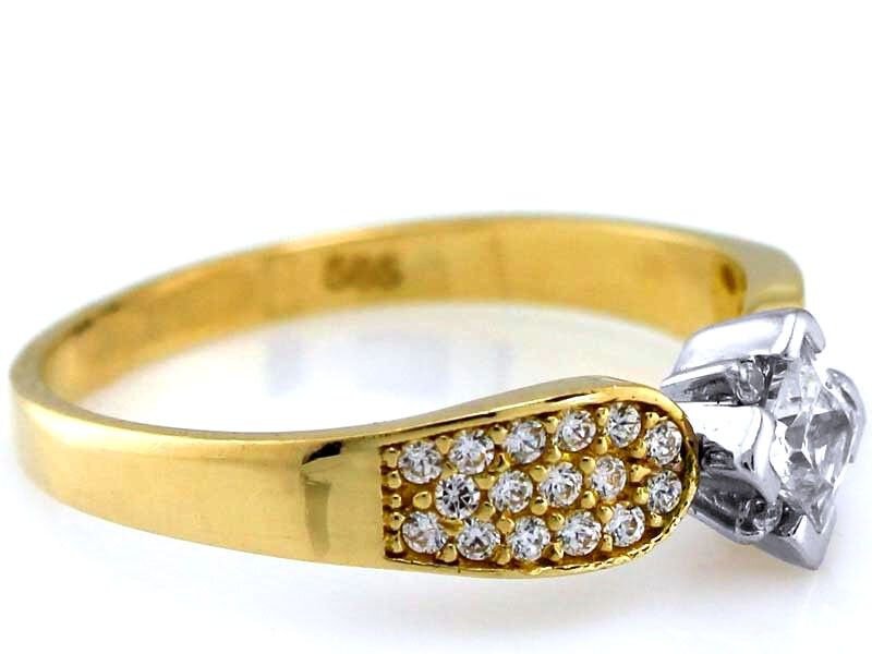 Niezwykły złoty pierścionek 585 2