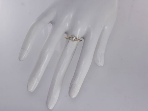 ZŁOTY PIERŚCIONEK 585 BRYLANT 0.060ct - SI/H