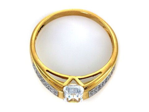stylowy złoty pierścionek 585  z cyrkoniami  3