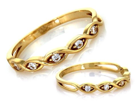 Tradycyjny złoty pierścionek z cyrkoniami 585