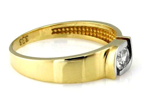 Złoty błyszczący pierścionek z cyrkonią 585