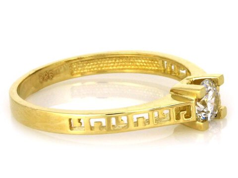 Złoty pierścionek 585 wzór grecki z cyrkonią