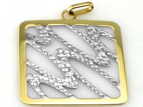 Złoty Wisiorek Ażurowy Prostokąt z Diamentowanym Wzorem pr 333